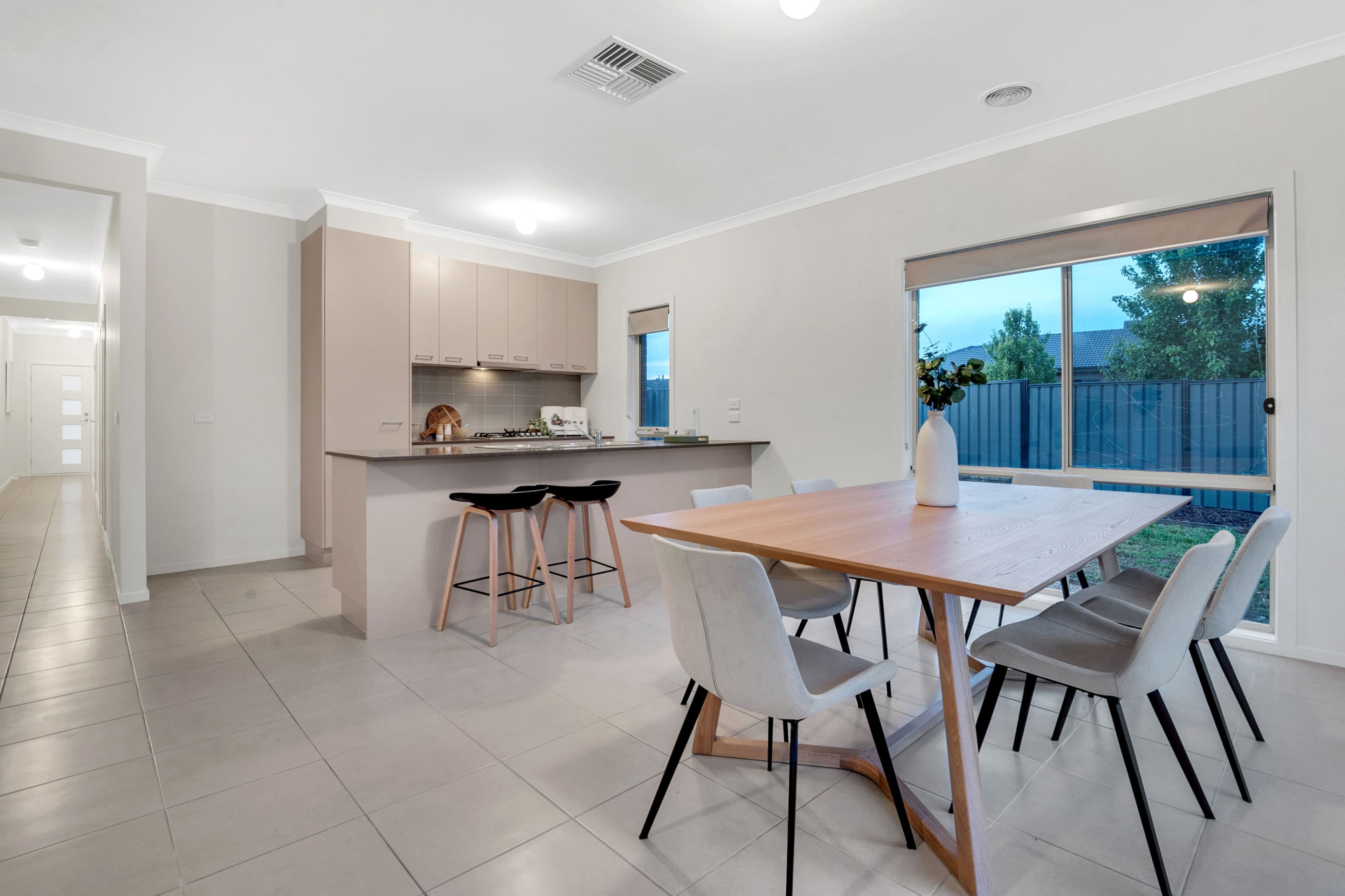 70 Wattletree Street, Craigieburn VIC 3064, Craigieburn - Thumbnail 8