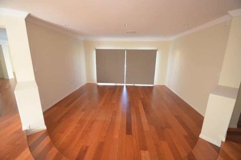 2 Bolton Abbey Close, Arundel QLD 4214, Arundel - Thumbnail 4