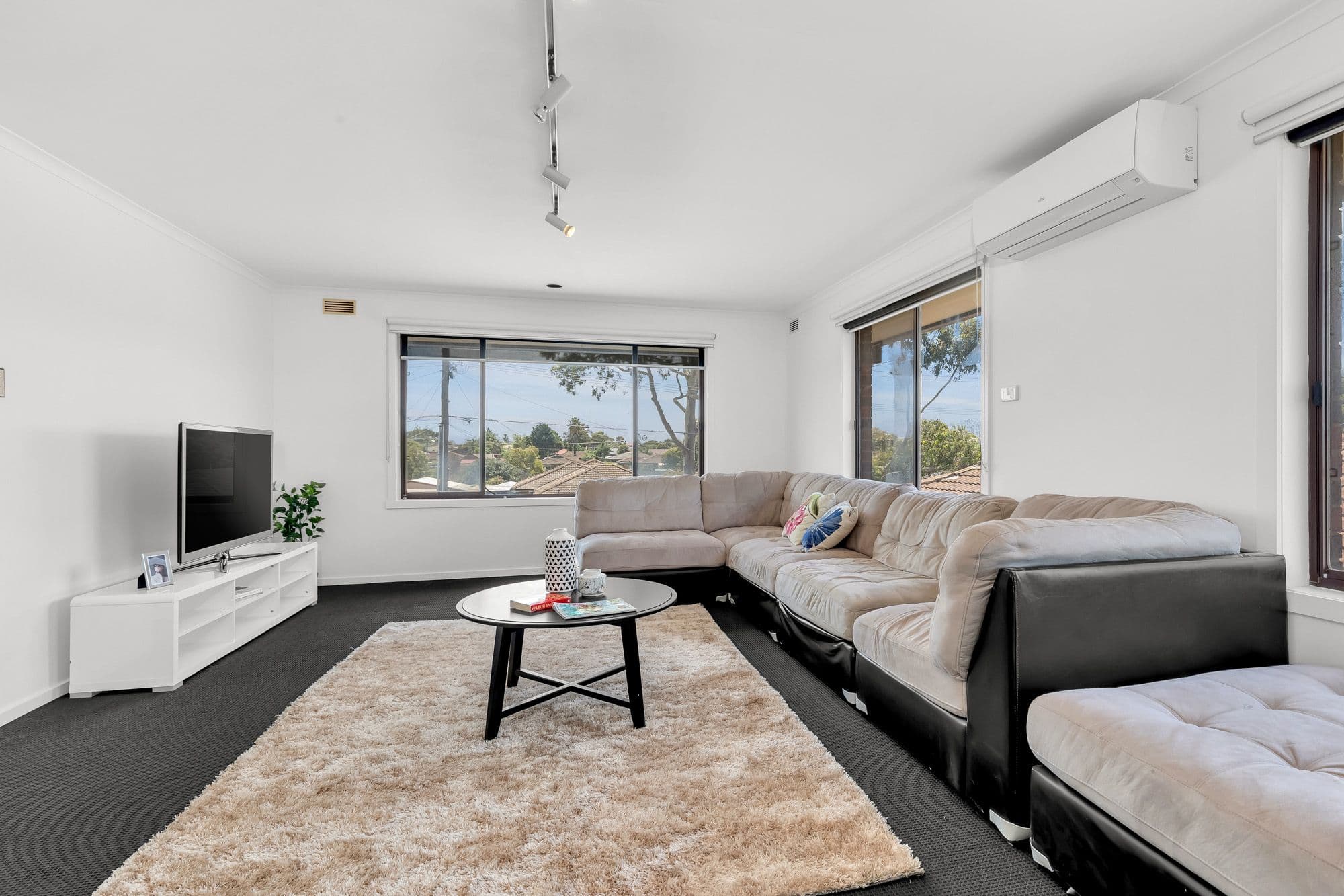 17 Roberts Avenue, Hoppers Crossing VIC 3029, Hoppers Crossing - Thumbnail 8