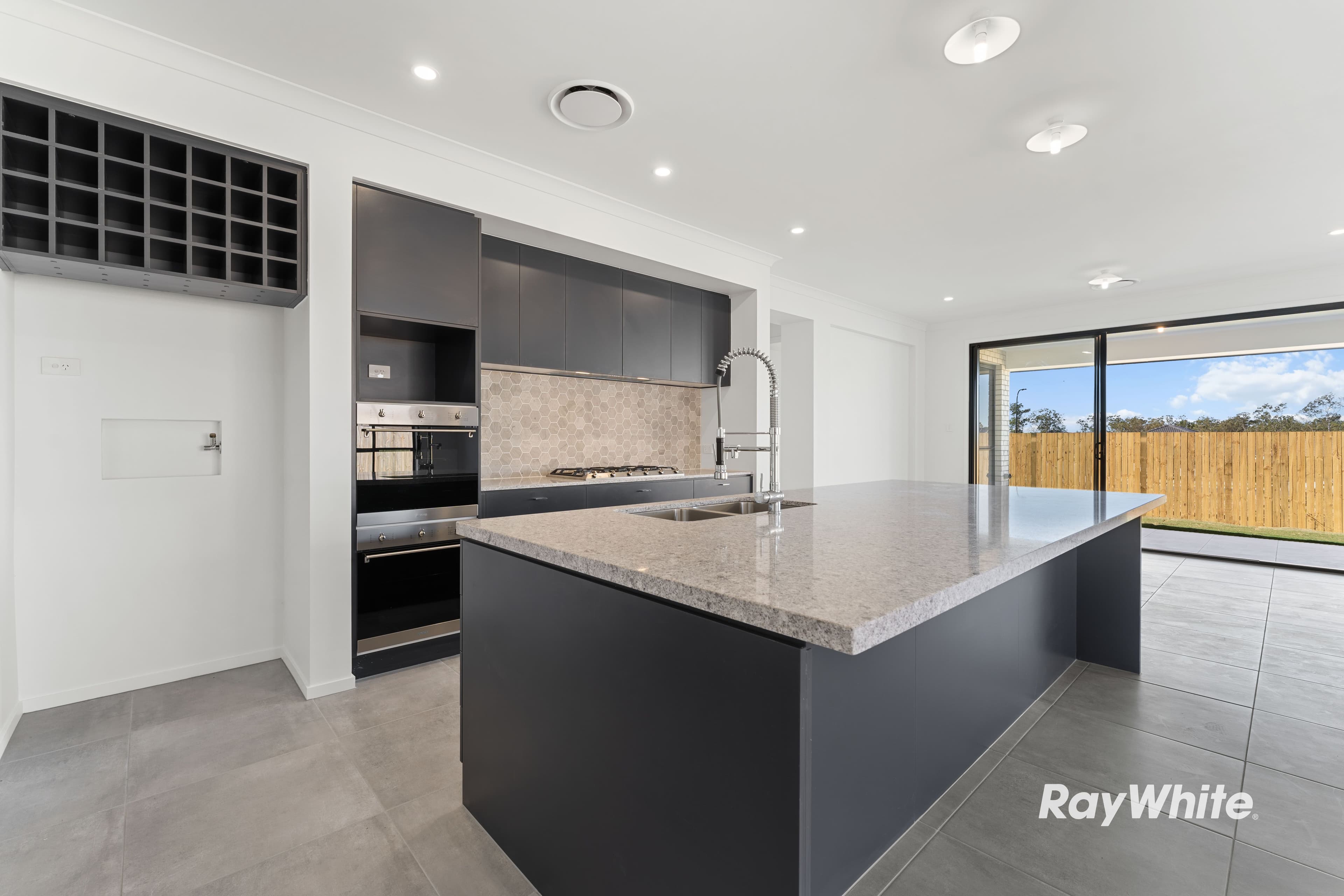 5 Liberty Drive, FLAGSTONE QLD 4280, Flagstone - Thumbnail 2