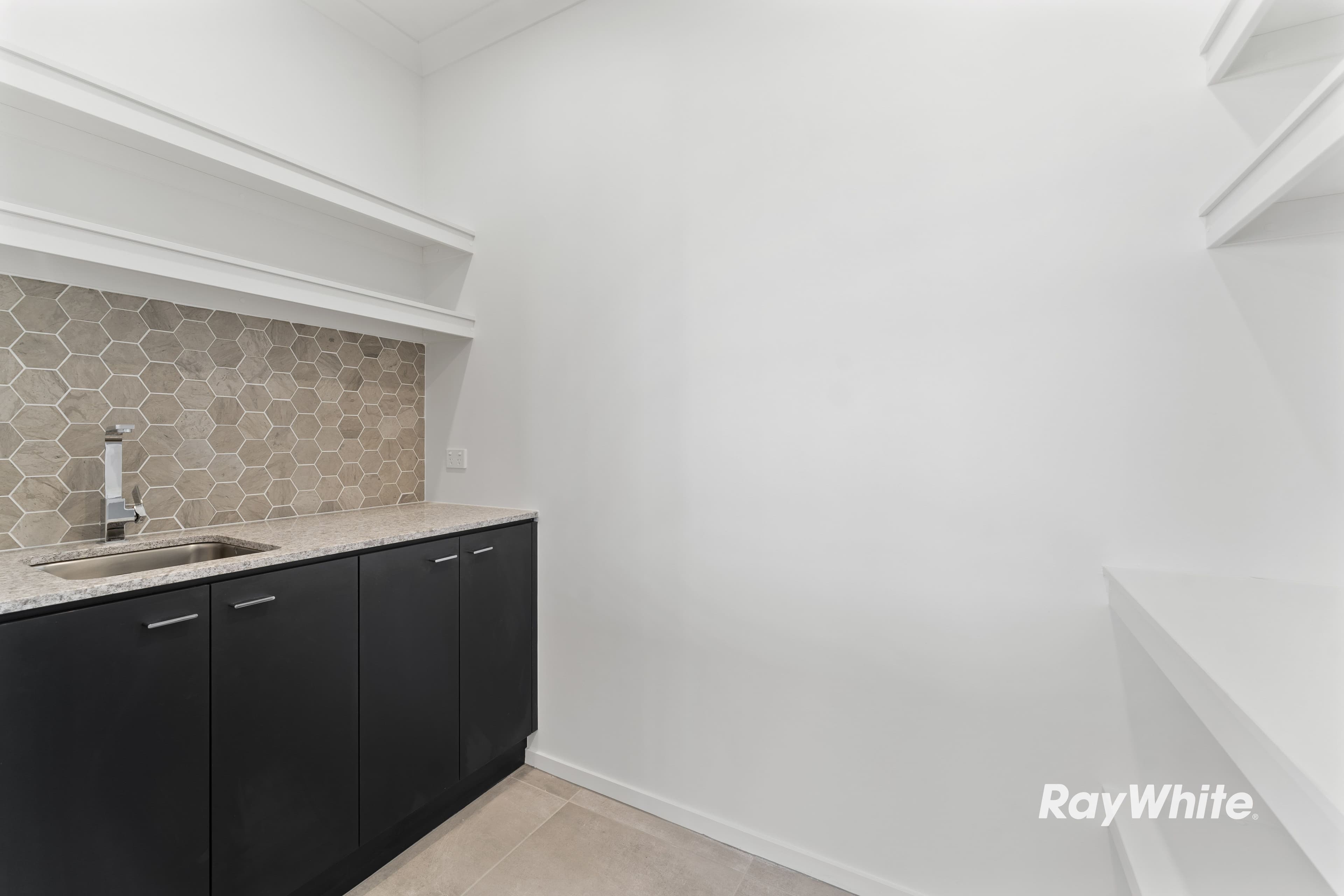 5 Liberty Drive, FLAGSTONE QLD 4280, Flagstone - Thumbnail 5