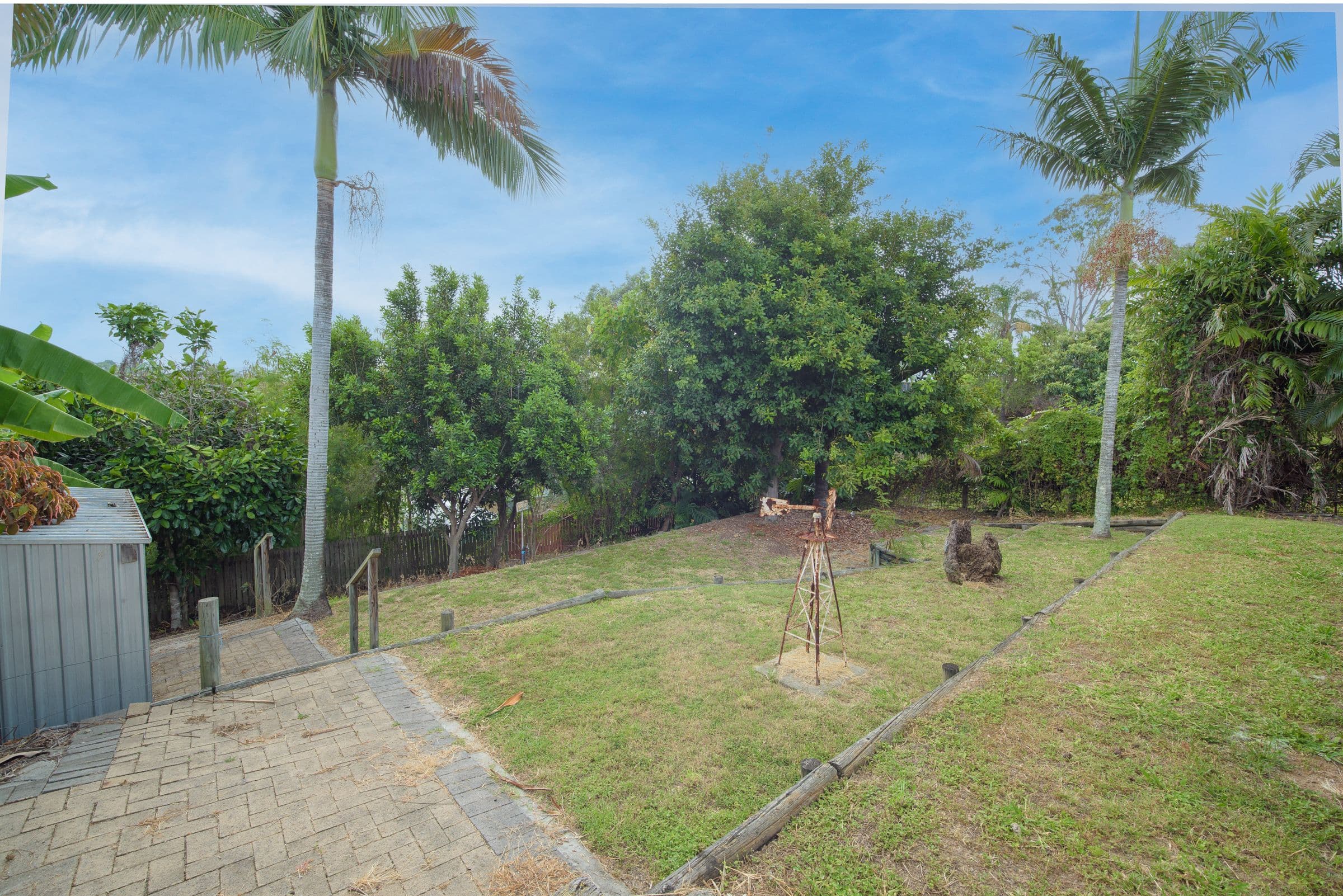5 Hetherington Street, West Gladstone QLD 4680, West Gladstone - Thumbnail 3