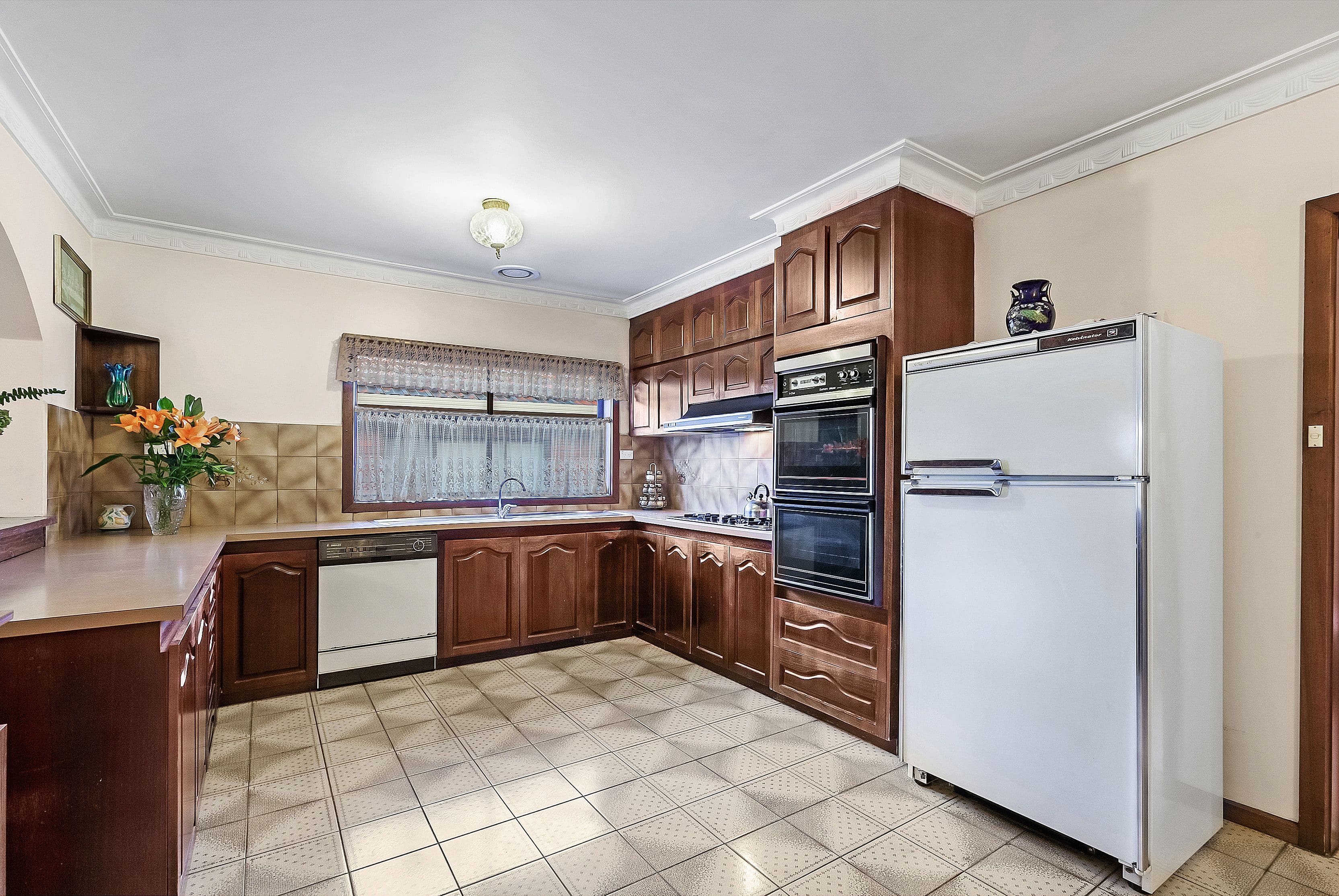 44 Manoel Avenue, Reservoir VIC 3073, Reservoir - Thumbnail 4