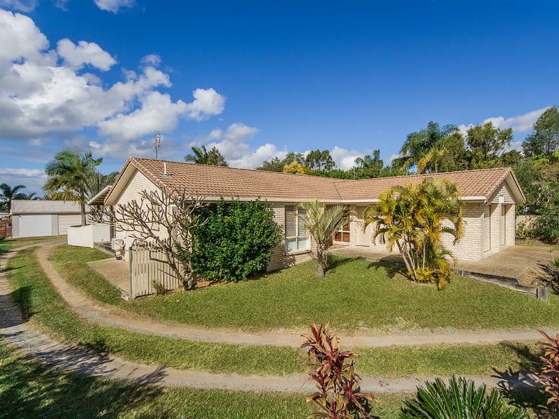 7 Kentucky Crescent, Oxenford QLD 4210, Oxenford - Thumbnail 2