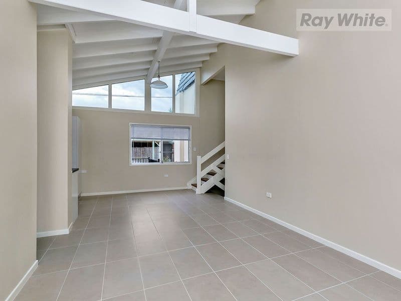 33 Braeridge Drive, Bundamba QLD 4304, Bundamba - Thumbnail 5