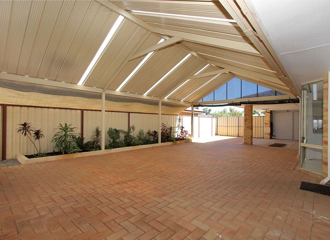 10 Thomasia Street, HUNTINGDALE WA 6110, Huntingdale - Thumbnail 4