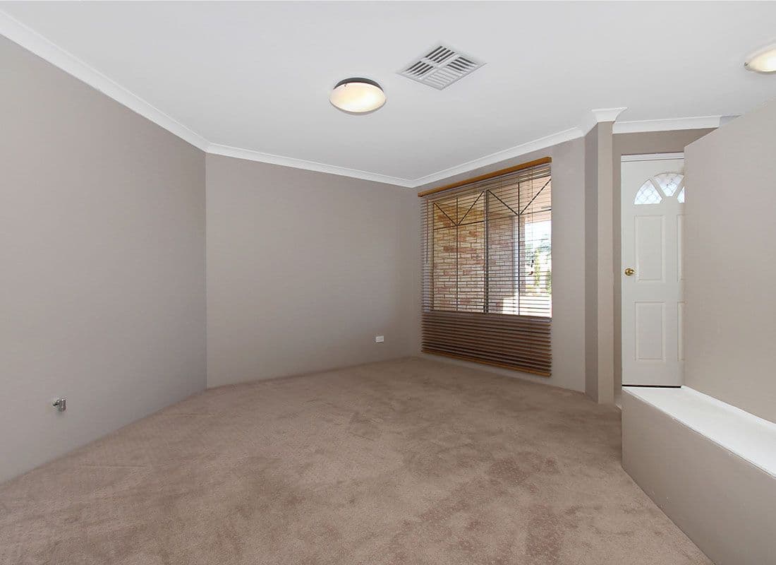 10 Thomasia Street, HUNTINGDALE WA 6110, Huntingdale - Thumbnail 6