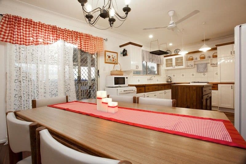 12 Dorothy Street, KIPPA-RING QLD 4021, Kippa-Ring - Thumbnail 4