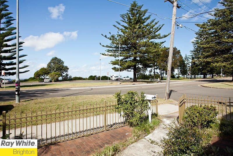 172 The Grand Parade, MONTEREY NSW 2217, Monterey - Thumbnail 3
