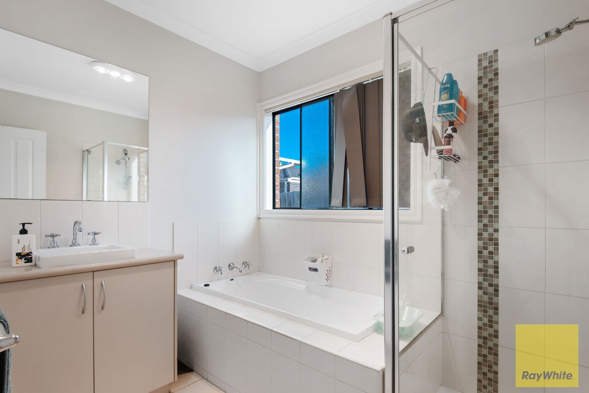 32 Toritta Way, Truganina VIC 3029, Truganina - Thumbnail 5