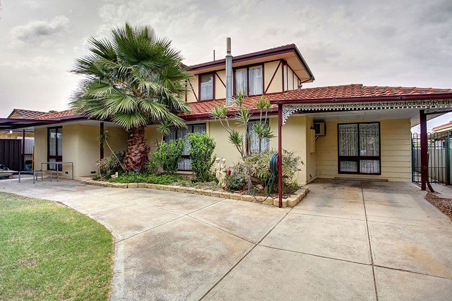 15 Halyard Crescent, Seaford SA 5169, Seaford - Image 1