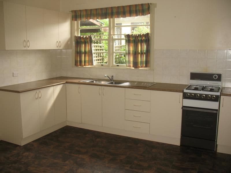 38 Crawley Street, WARRNAMBOOL VIC 3280, Warrnambool - Thumbnail 6