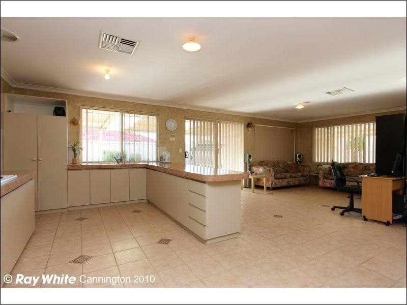 251 Station Street, EAST CANNINGTON WA 6107, East Cannington - Thumbnail 3