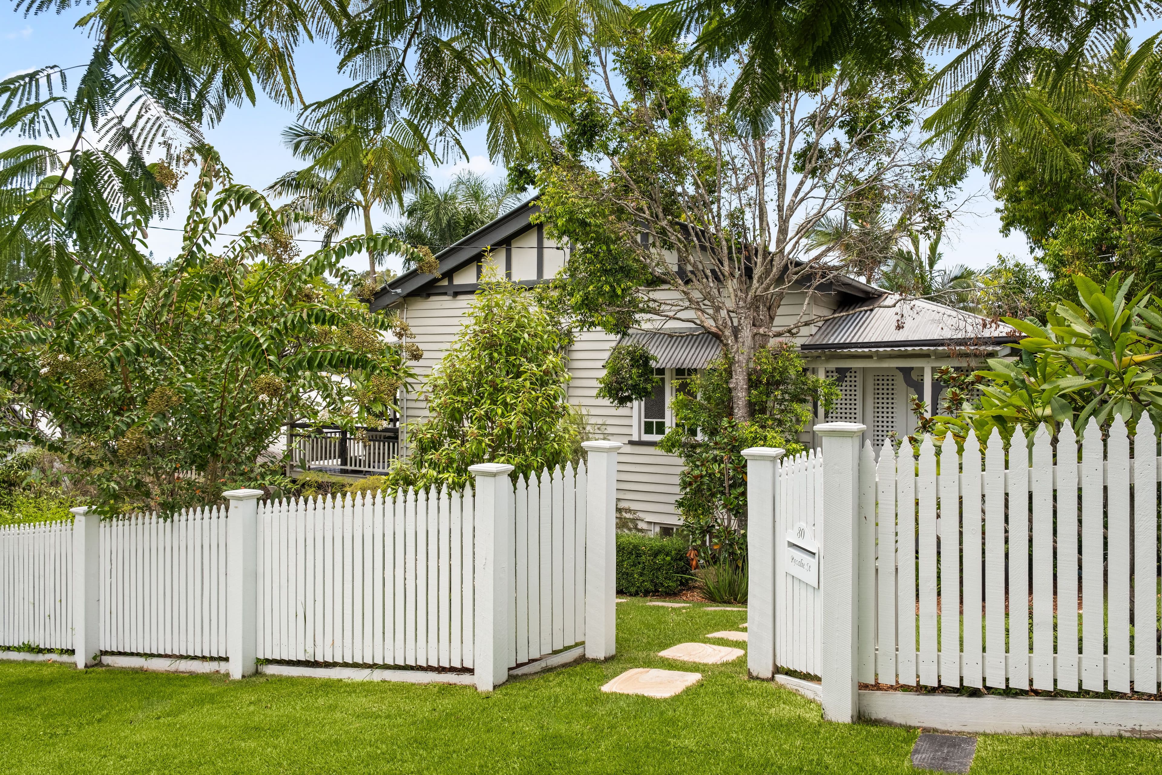 80 Rosalie Street, Bardon QLD 4065, Bardon - Thumbnail 3
