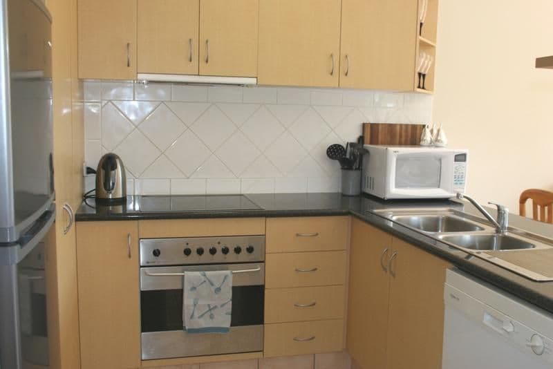 32 Blake Street, SOUTHPORT QLD 4215, Southport - Thumbnail 3