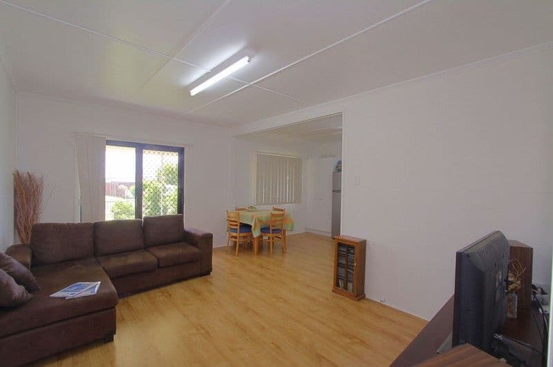 83 Pitt Street, WALKERVALE QLD 4670, Walkervale - Thumbnail 4