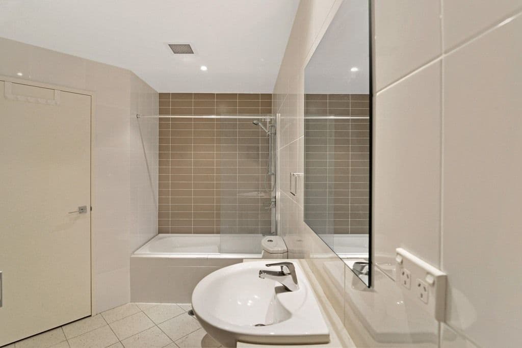33 The Promenade, WENTWORTH POINT NSW 2127, Wentworth Point - Thumbnail 5