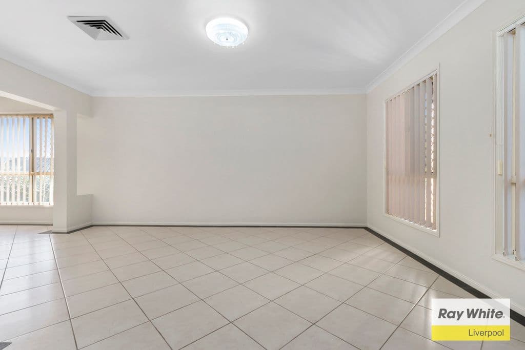 5 Robin Street, Hinchinbrook - Thumbnail 8