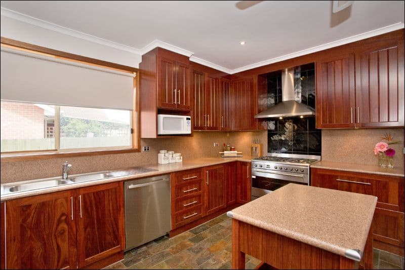 13 Maryland Drive, CORIO VIC 3214, Corio - Thumbnail 2
