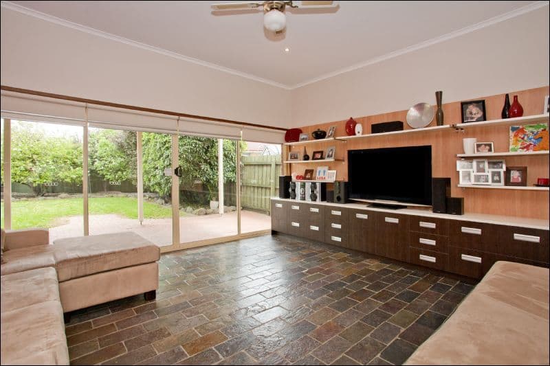 13 Maryland Drive, CORIO VIC 3214, Corio - Thumbnail 3