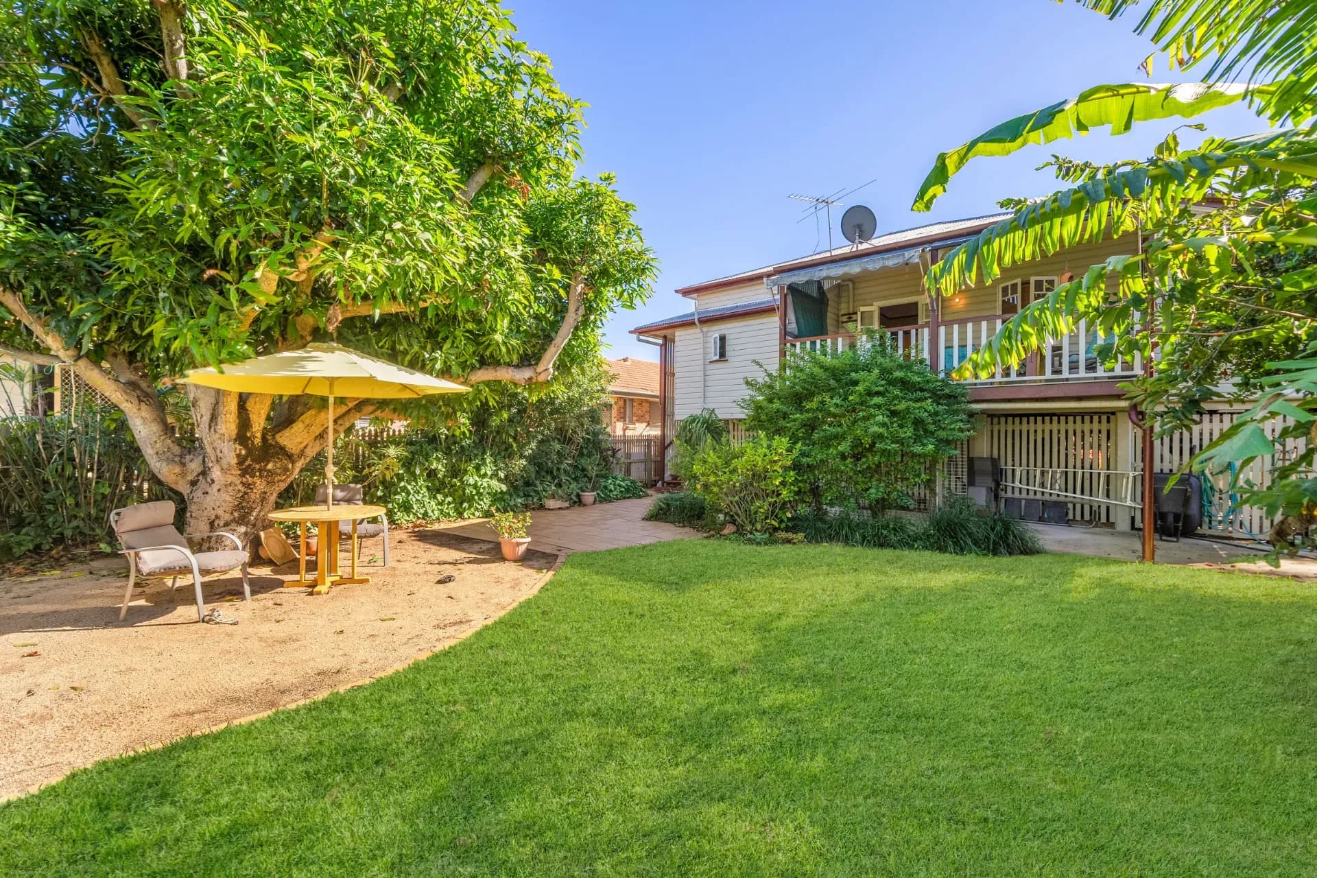 13 Josephine Street, Redcliffe QLD 4020, Redcliffe - Thumbnail 2