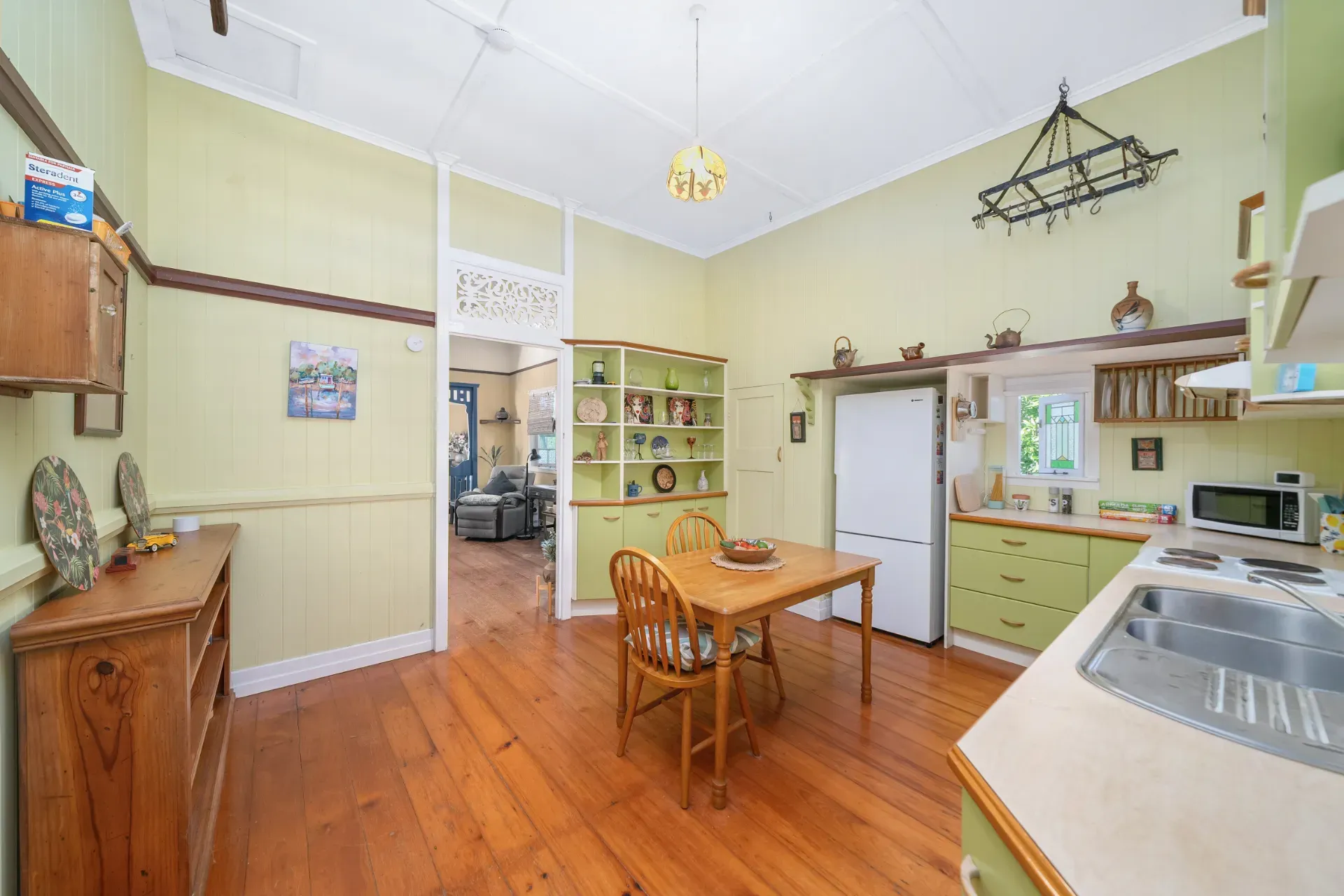 13 Josephine Street, Redcliffe QLD 4020, Redcliffe - Thumbnail 5