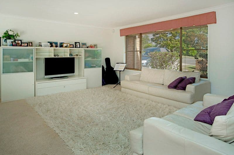 56 Tamworth Drive, HELENSVALE QLD 4212, Helensvale - Thumbnail 3