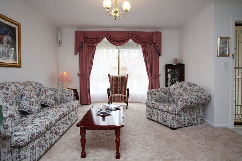 4 Meadowview Way, Cairnlea, VIC, 3023, Cairnlea - Thumbnail 5
