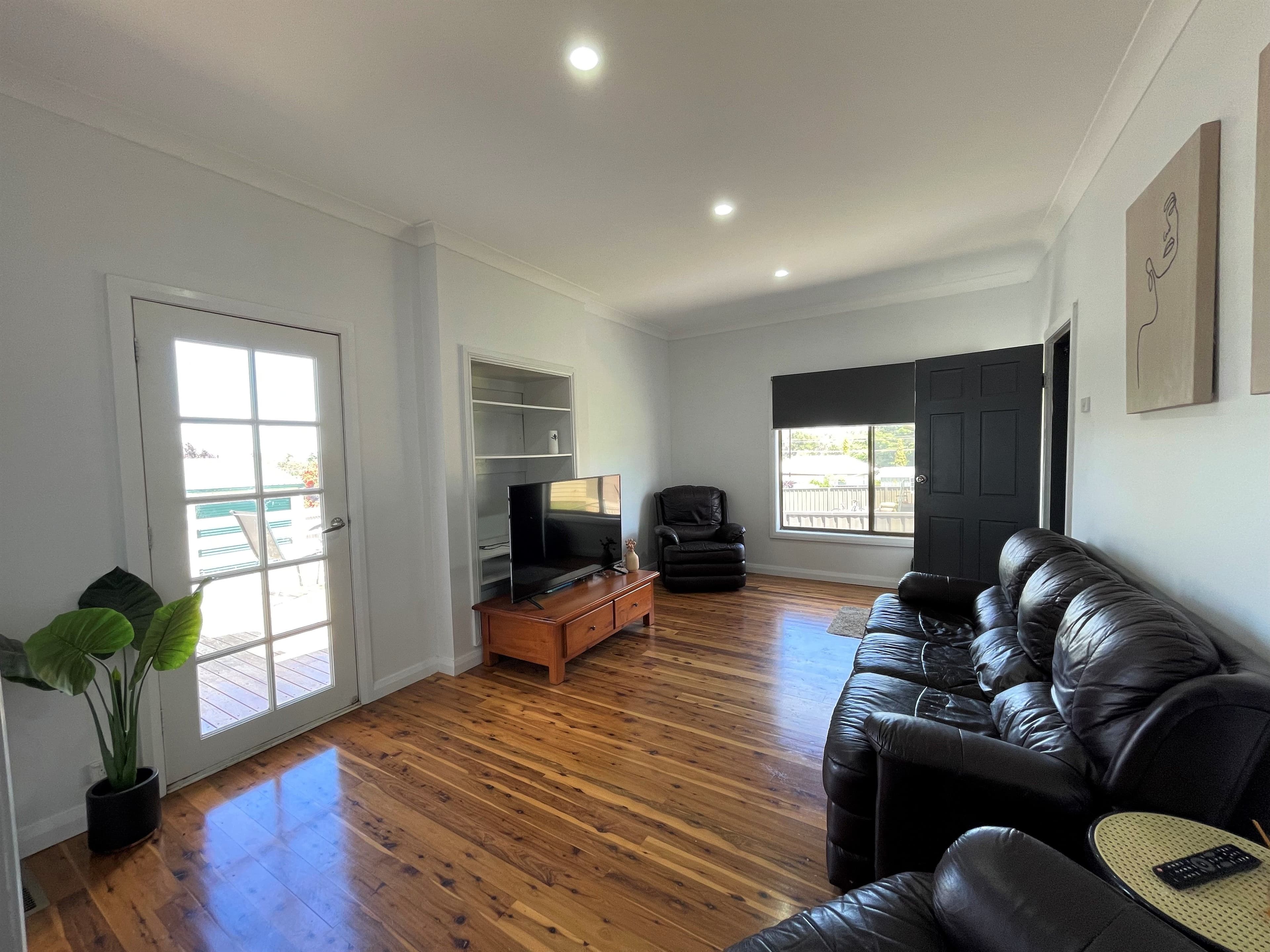 26 Musgrave Street, Young NSW 2594, Young - Thumbnail 4