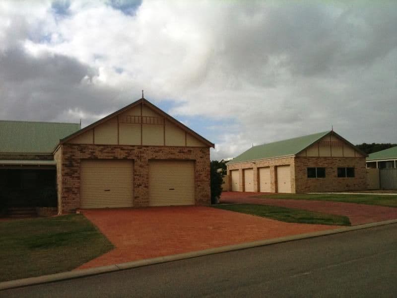 39 Waterfront Circle, DRUMMOND COVE WA 6532, Drummond Cove - Thumbnail 2