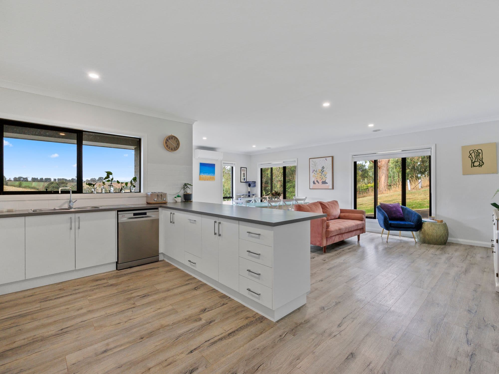 34 Royal Place, Leongatha VIC 3953, Leongatha - Thumbnail 4