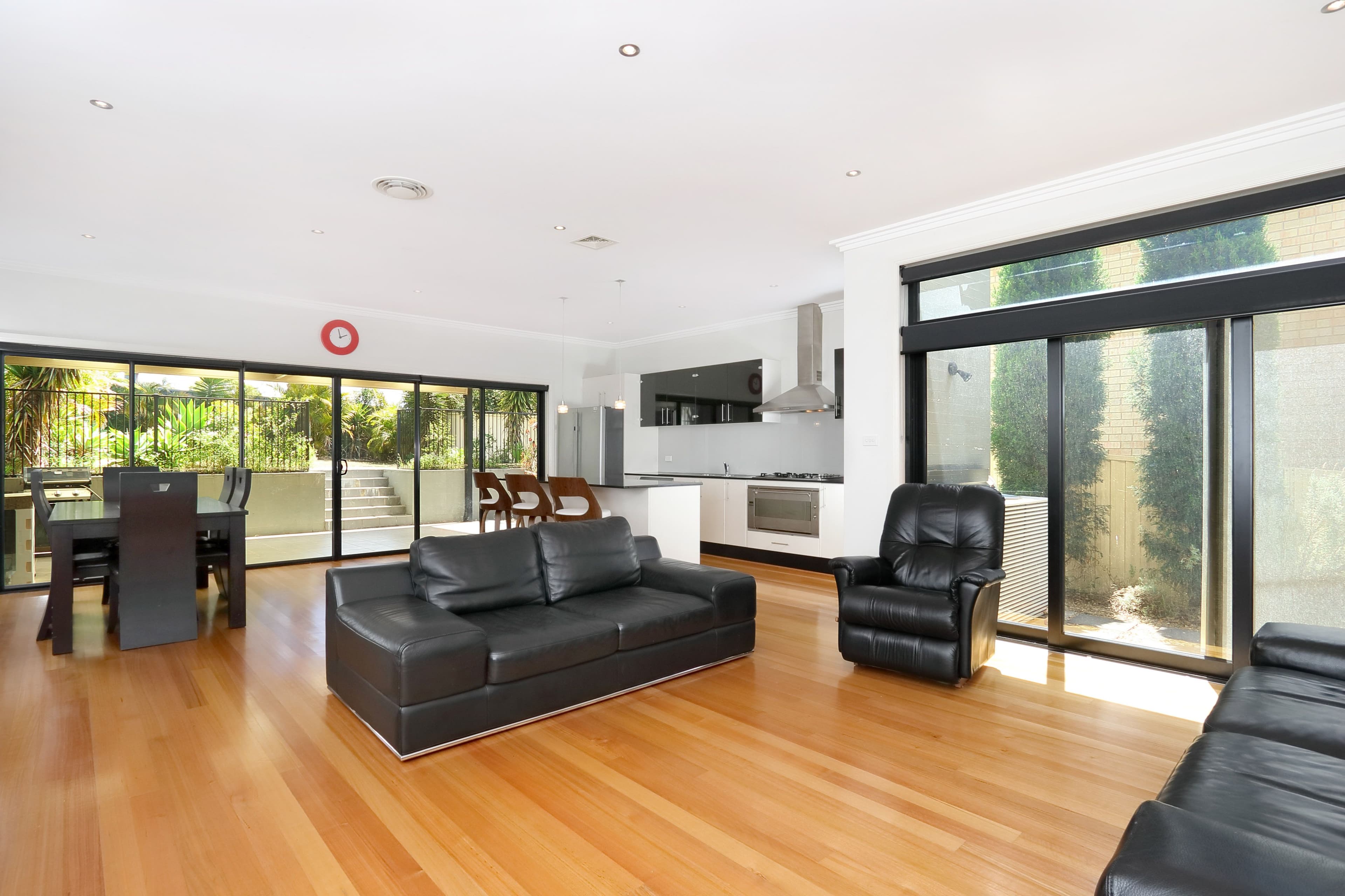 14 Myrtle Grove, Blackburn - Thumbnail 4