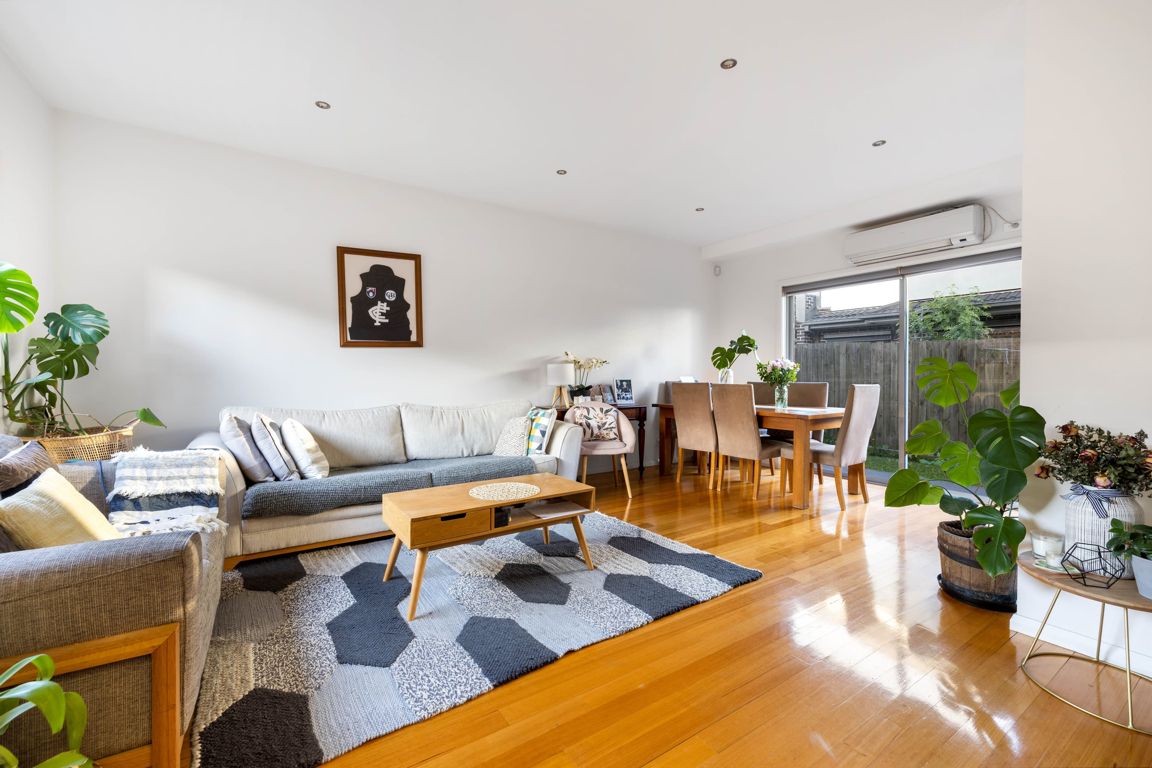 10 Rowan Street, Glenroy VIC 3046, Glenroy - Thumbnail 4