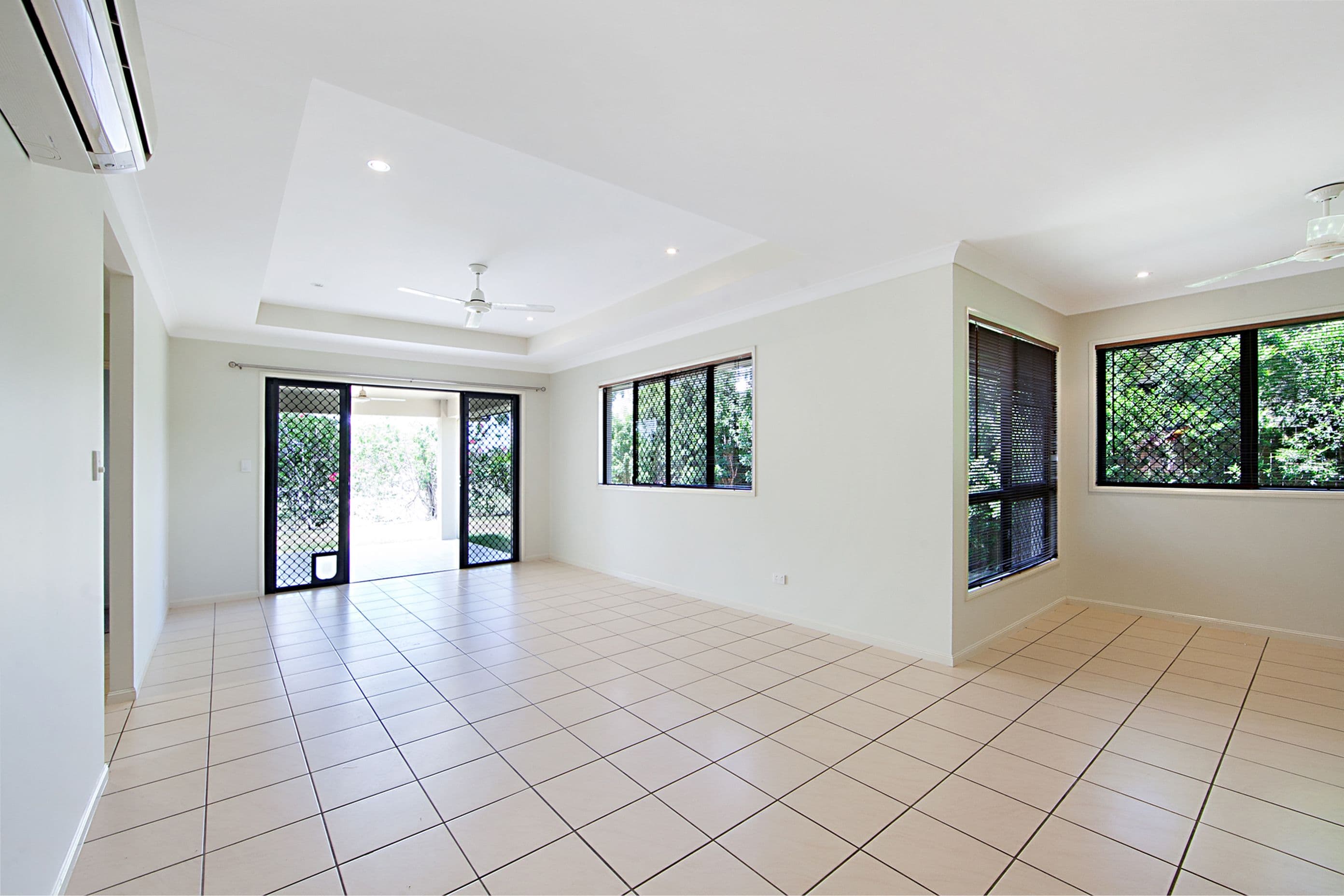 79 Springbrook Parade, Idalia QLD 4811, Idalia - Thumbnail 3
