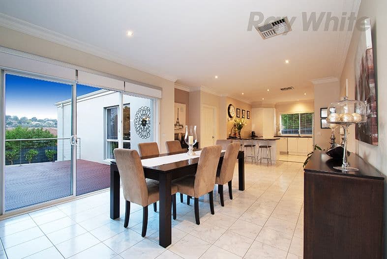 5 SUNNYRIDGE Court, Chirnside Park VIC 3116, Chirnside Park - Thumbnail 5
