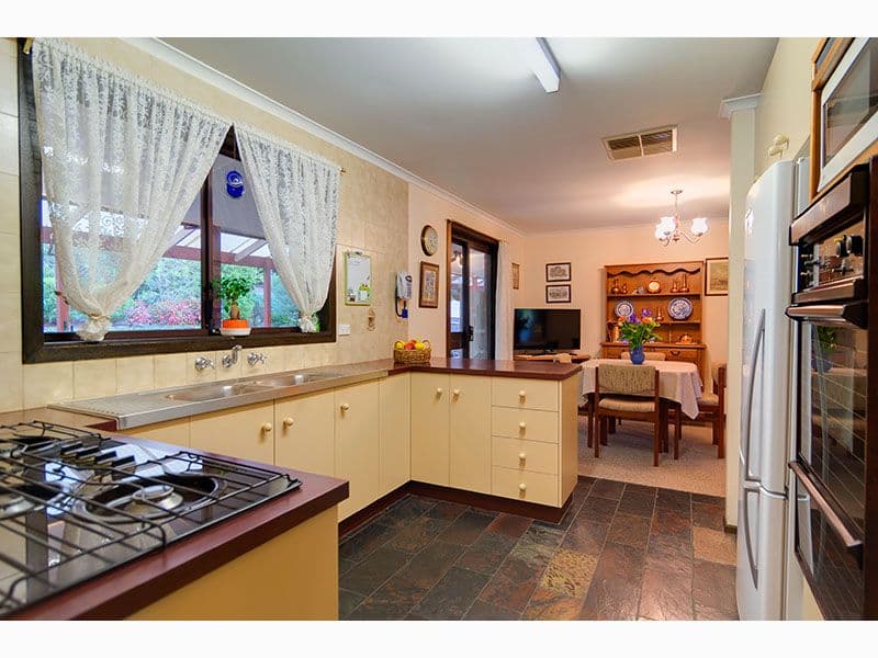 44 York Drive, Flagstaff Hill SA 5159, Flagstaff Hill - Thumbnail 2