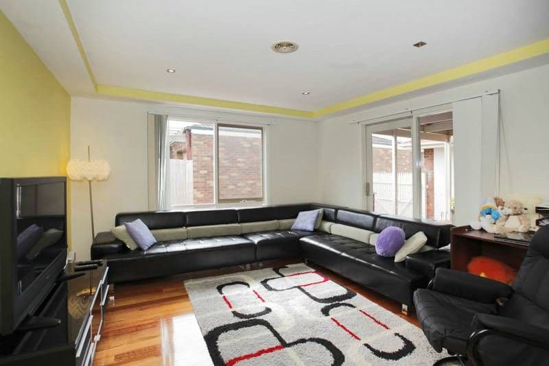 24 Justin Circuit, HAMPTON PARK VIC 3976, Hampton Park - Thumbnail 2