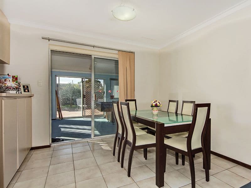 30 Sproxton Way, EMBLETON WA 6062, Embleton - Thumbnail 4