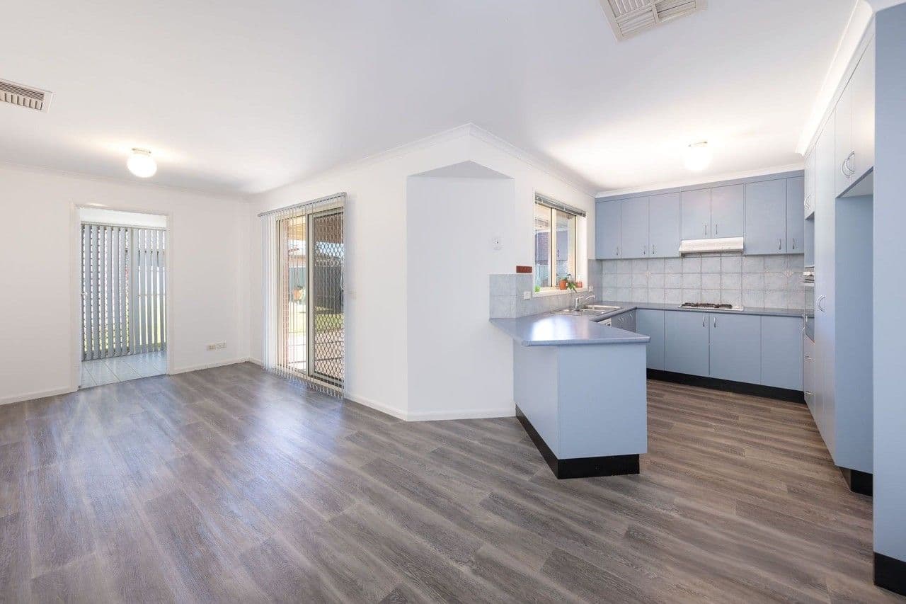 5 Pickering Place, Wodonga VIC 3690, Wodonga - Thumbnail 2