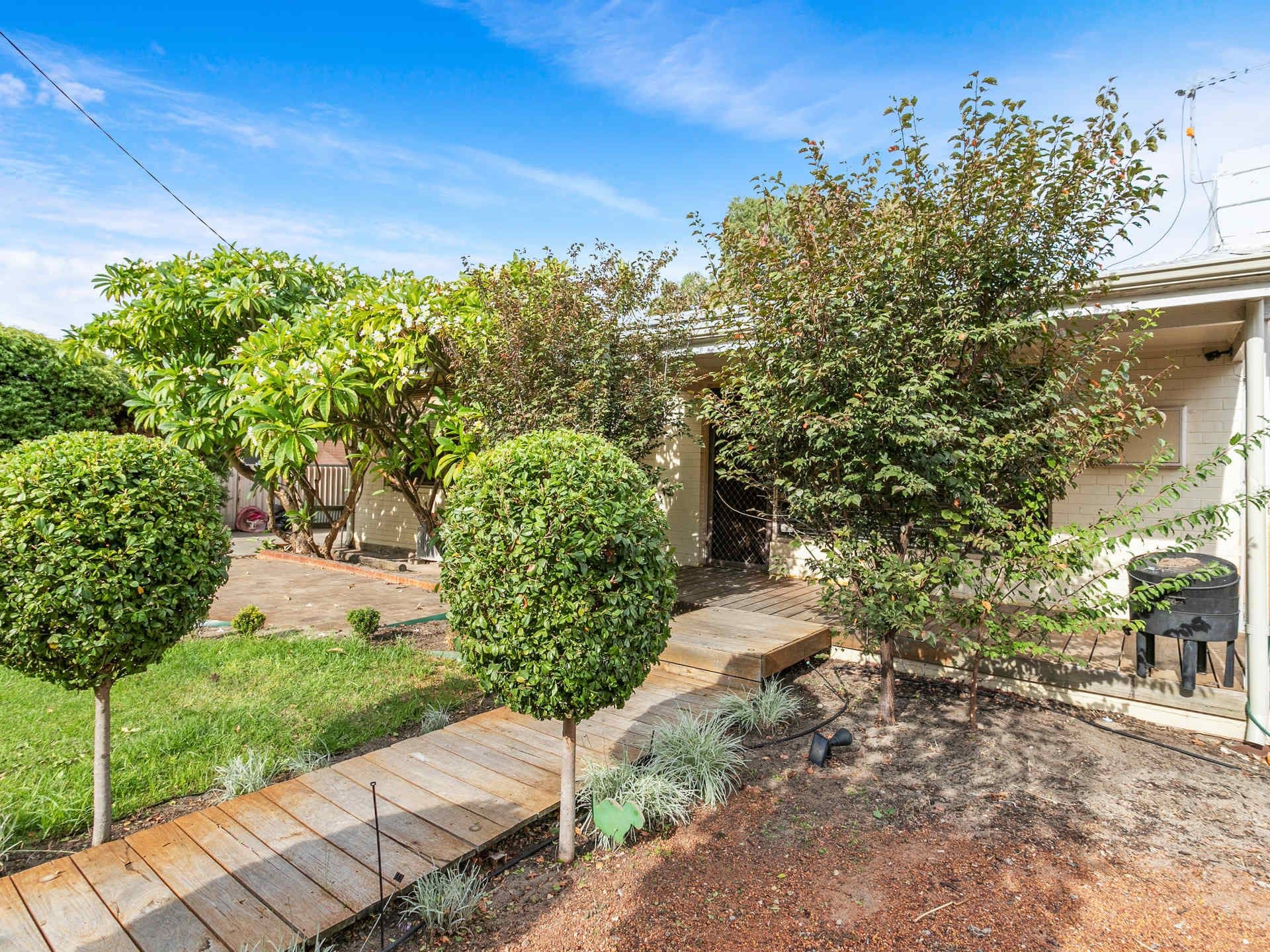 12 Ashworth Street, Cloverdale WA 6105, Cloverdale - Image 1