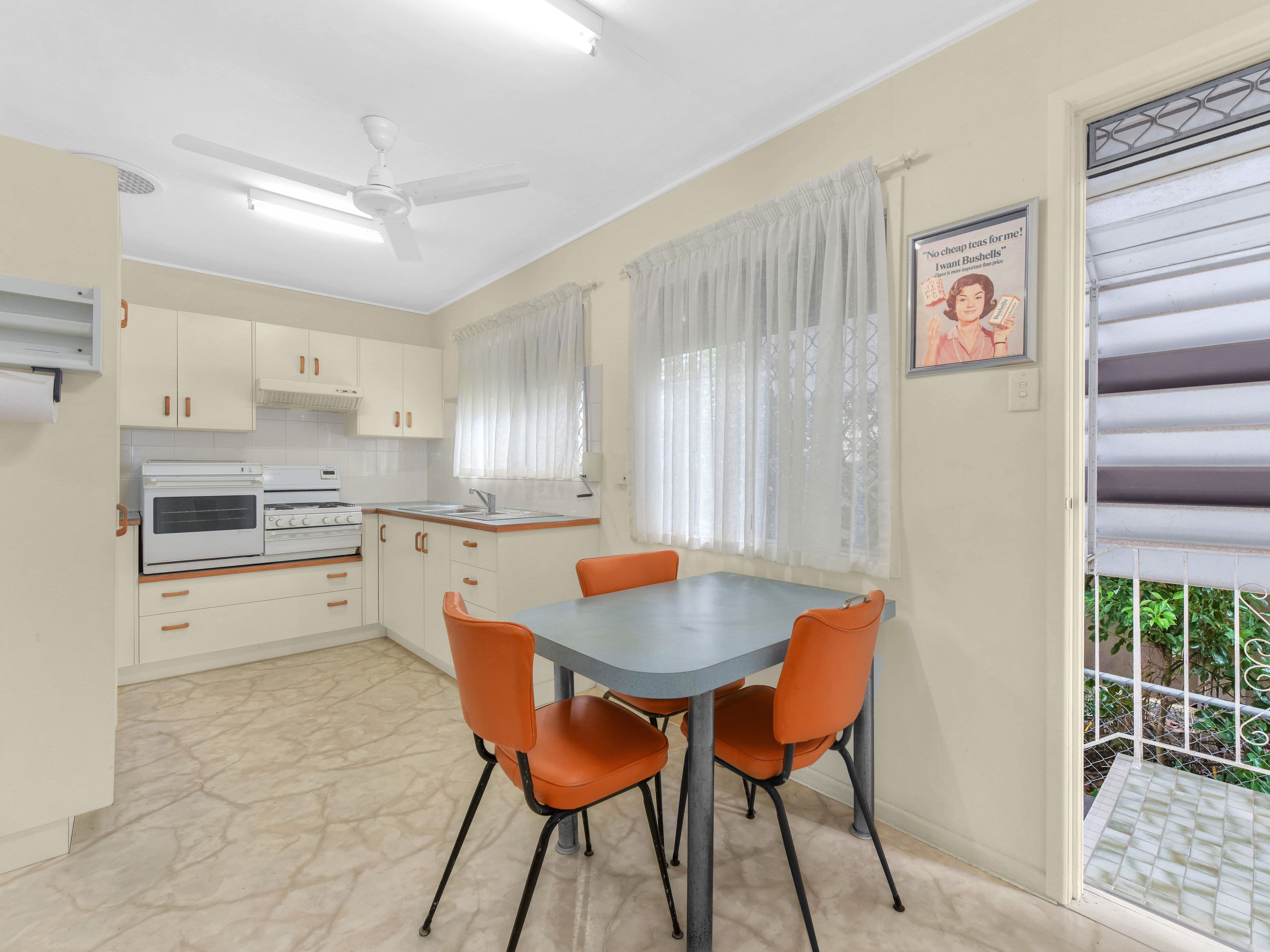 14 Clegg Parade, Newmarket QLD 4051, Newmarket - Thumbnail 8