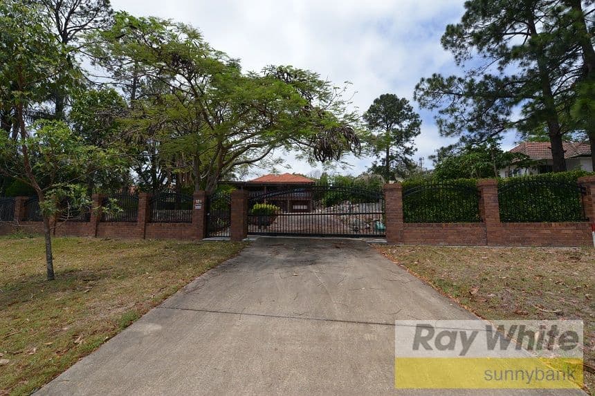 129 Lang Street, Sunnybank Hills QLD 4109, Sunnybank Hills - Thumbnail 2