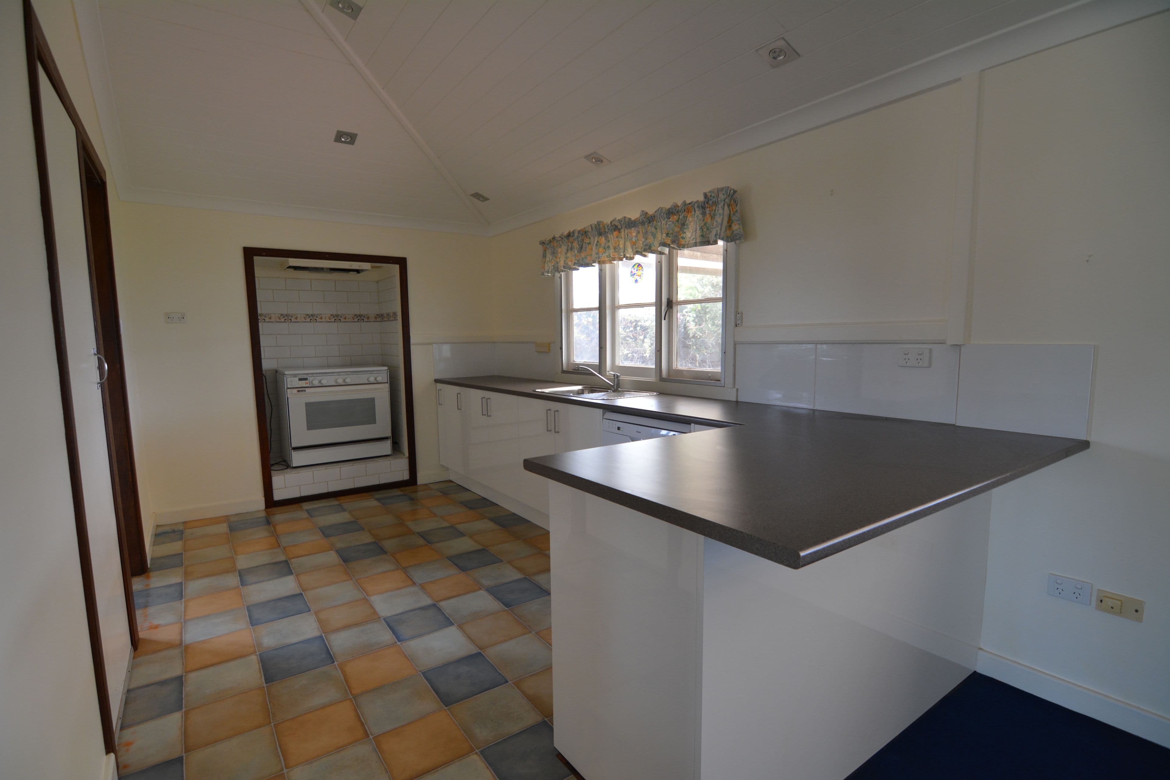 57 Douglas Street, Carnarvon WA 6701, South Carnarvon - Thumbnail 2