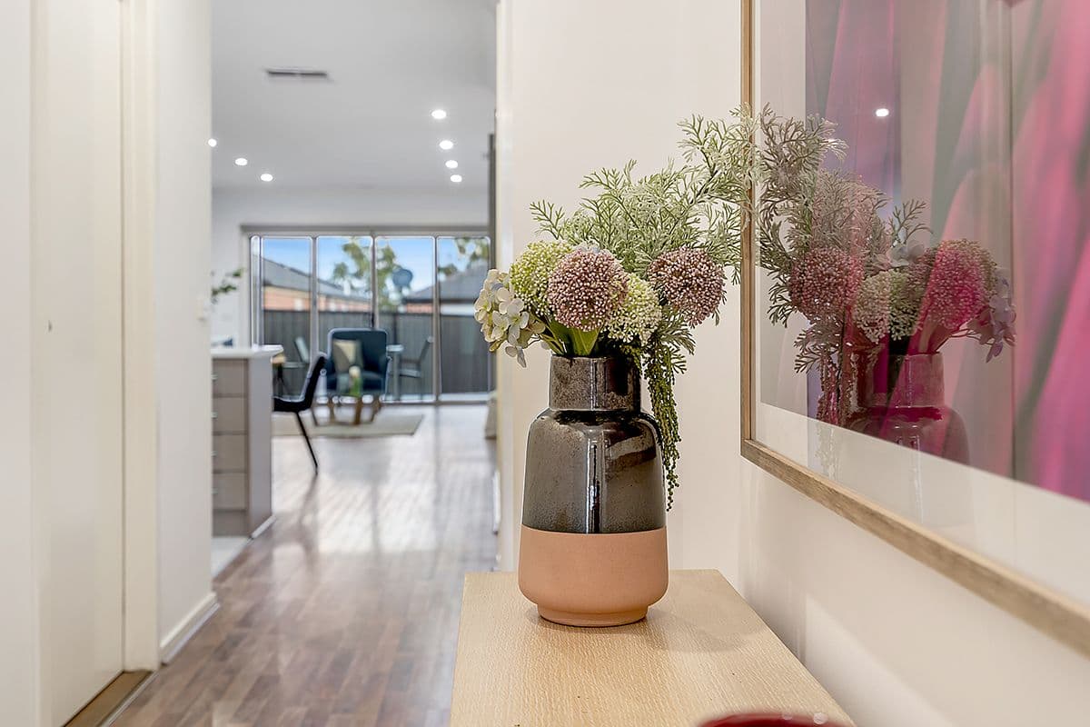 39 Kensley Circuit, Craigieburn VIC 3064, Craigieburn - Thumbnail 2