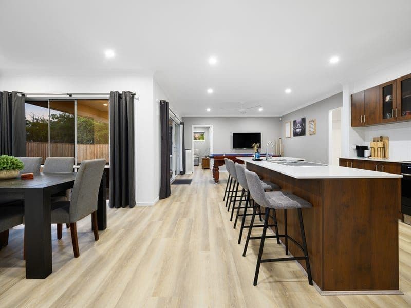22 Dayflower Street, Upper Coomera QLD 4209, Upper Coomera - Thumbnail 7