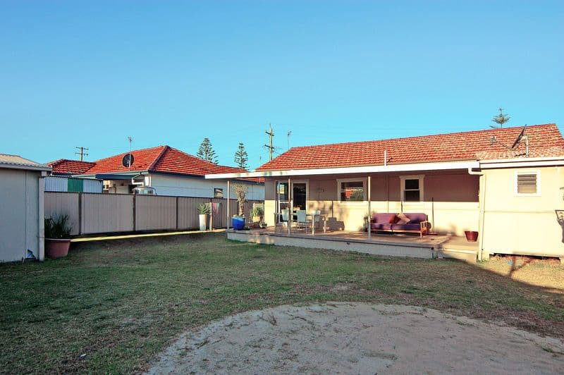 42 Kurrajong Street, WINDANG NSW 2528, Windang - Thumbnail 5