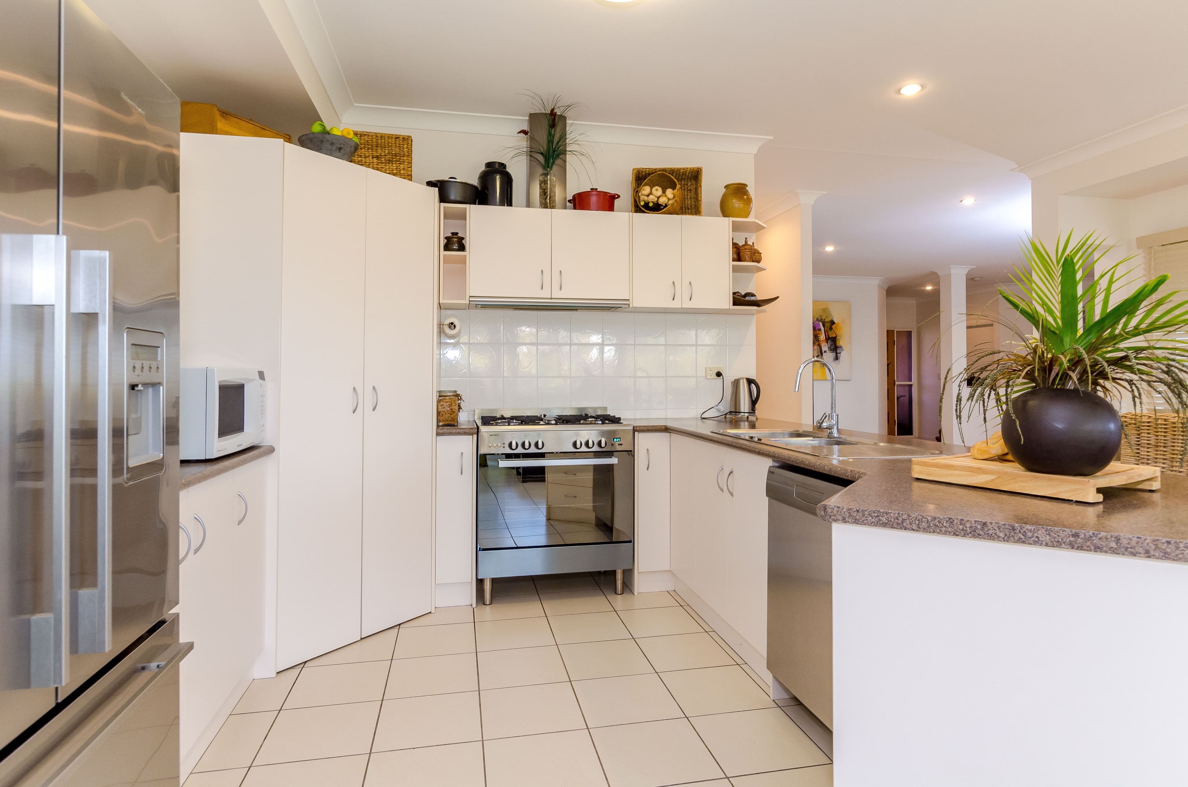 129 Emmadale Drive, New Auckland QLD 4680, New Auckland - Thumbnail 5