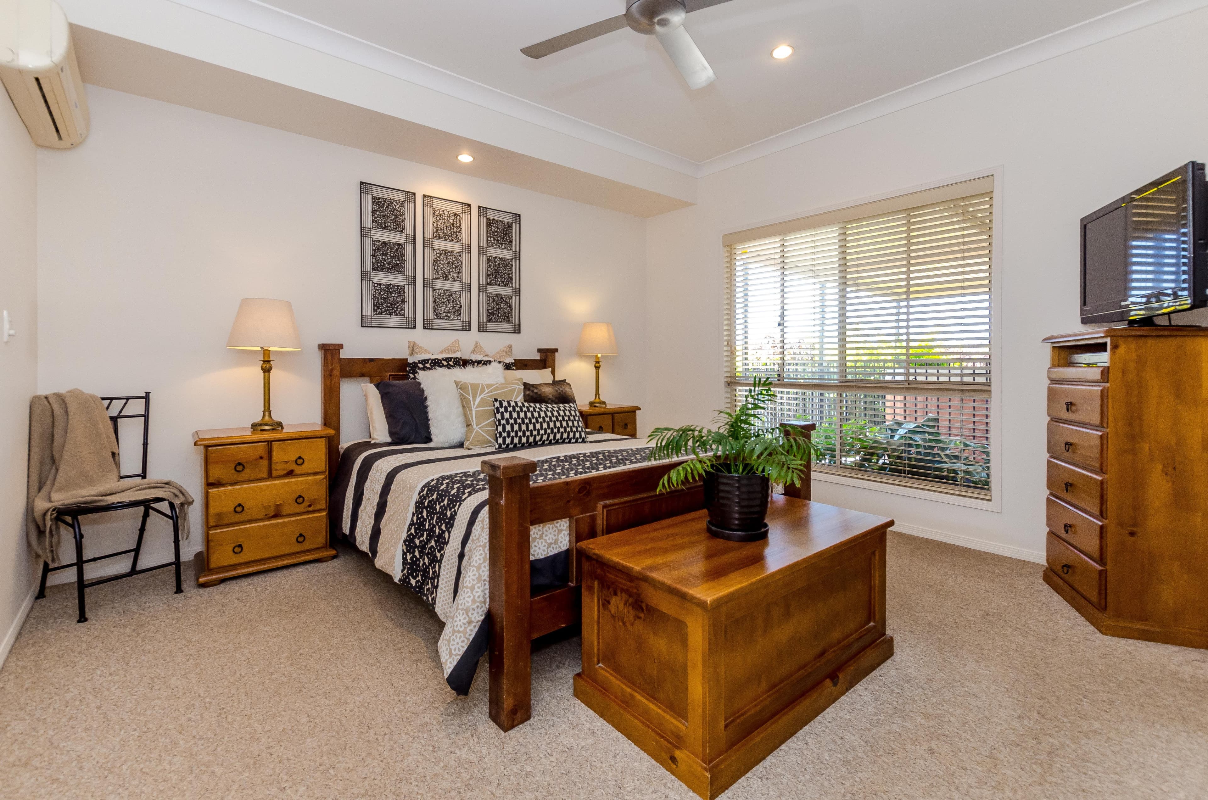 129 Emmadale Drive, New Auckland QLD 4680, New Auckland - Thumbnail 6