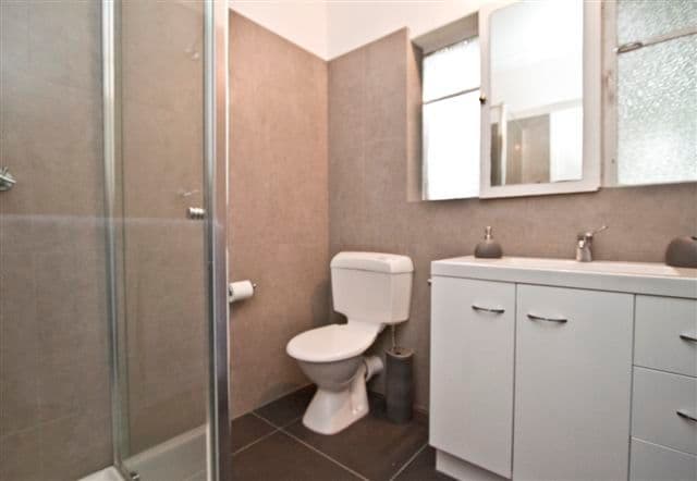 58 Southern Road, HEIDELBERG HEIGHTS VIC 3081, Heidelberg Heights - Thumbnail 4