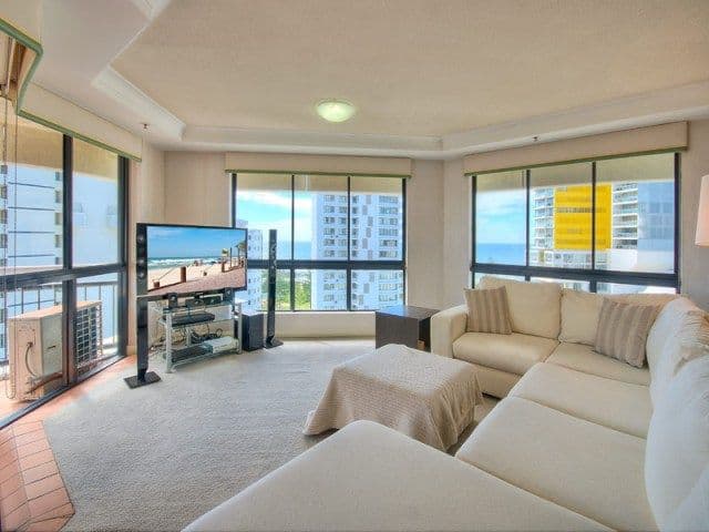 133 'Victoria Square' 15 Victoria Avenue, BROADBEACH QLD 4218, Broadbeach - Thumbnail 2